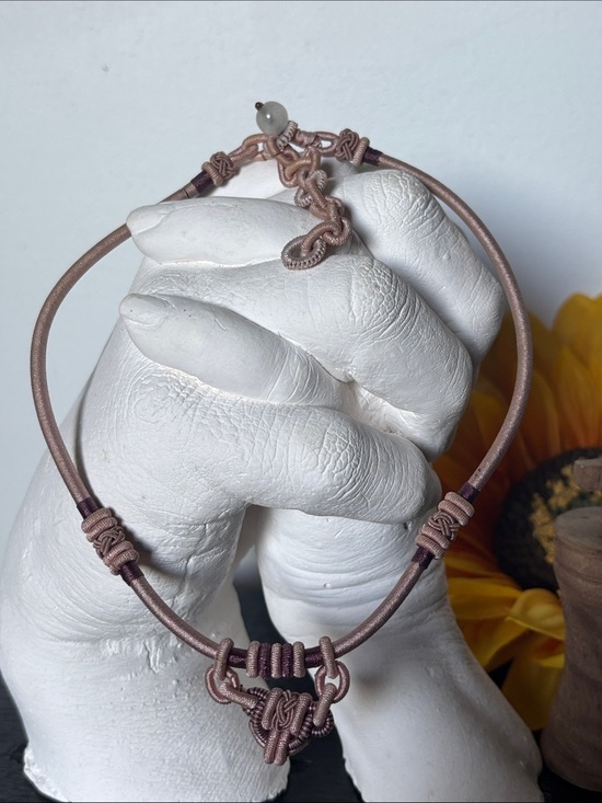 Vintage Jewelry - Vintage Handcrafted Taupe Macramé Choker Necklace Adjustable